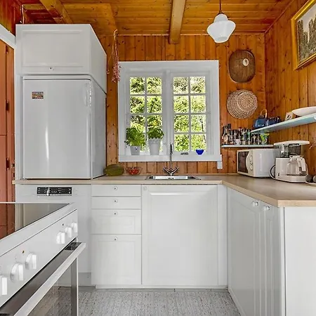 House From 1936 On Bornholm With 30 M To The Water Casa de Férias *